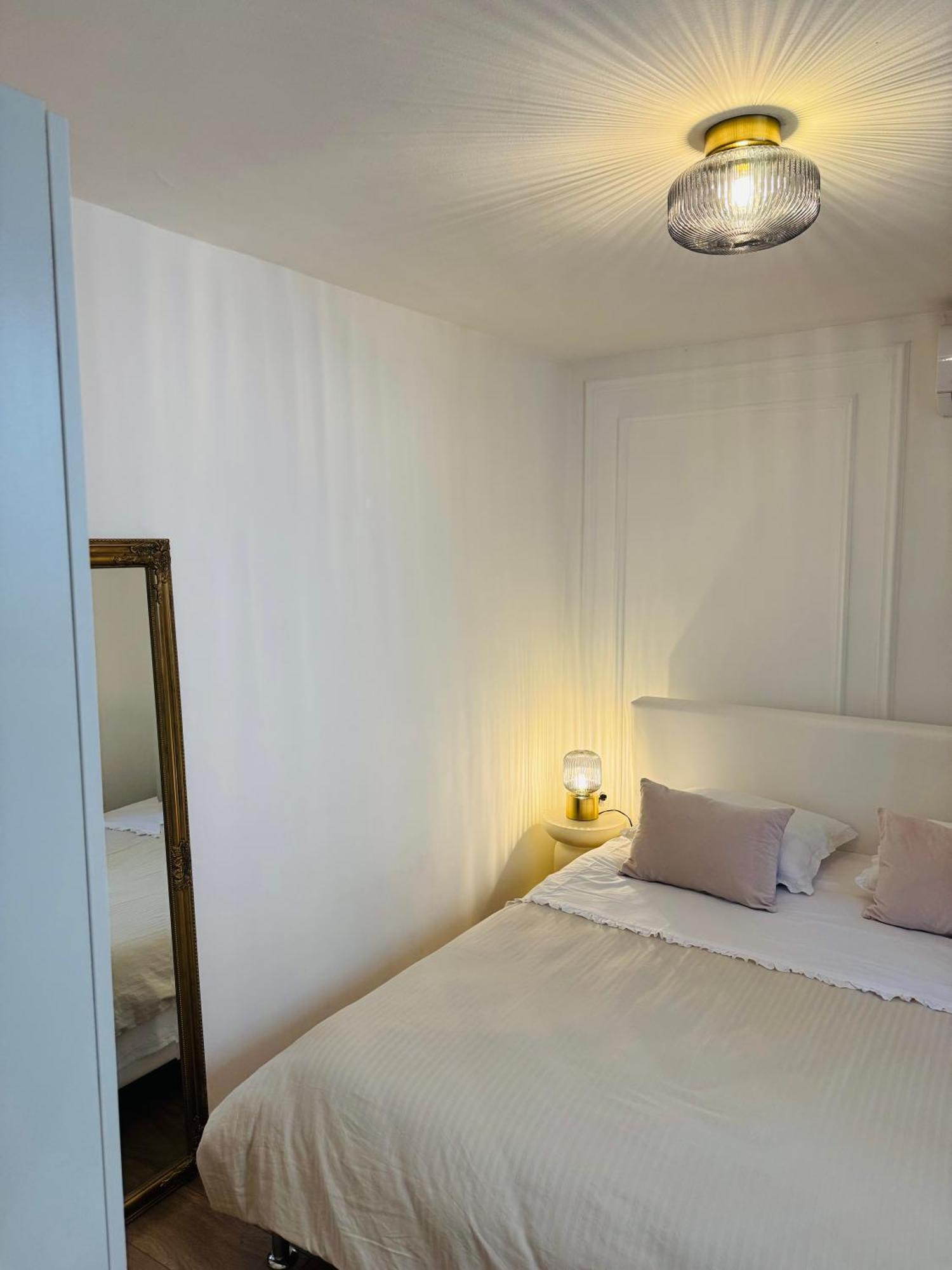 Apartment Stari Dvor Kaštela Buitenkant foto