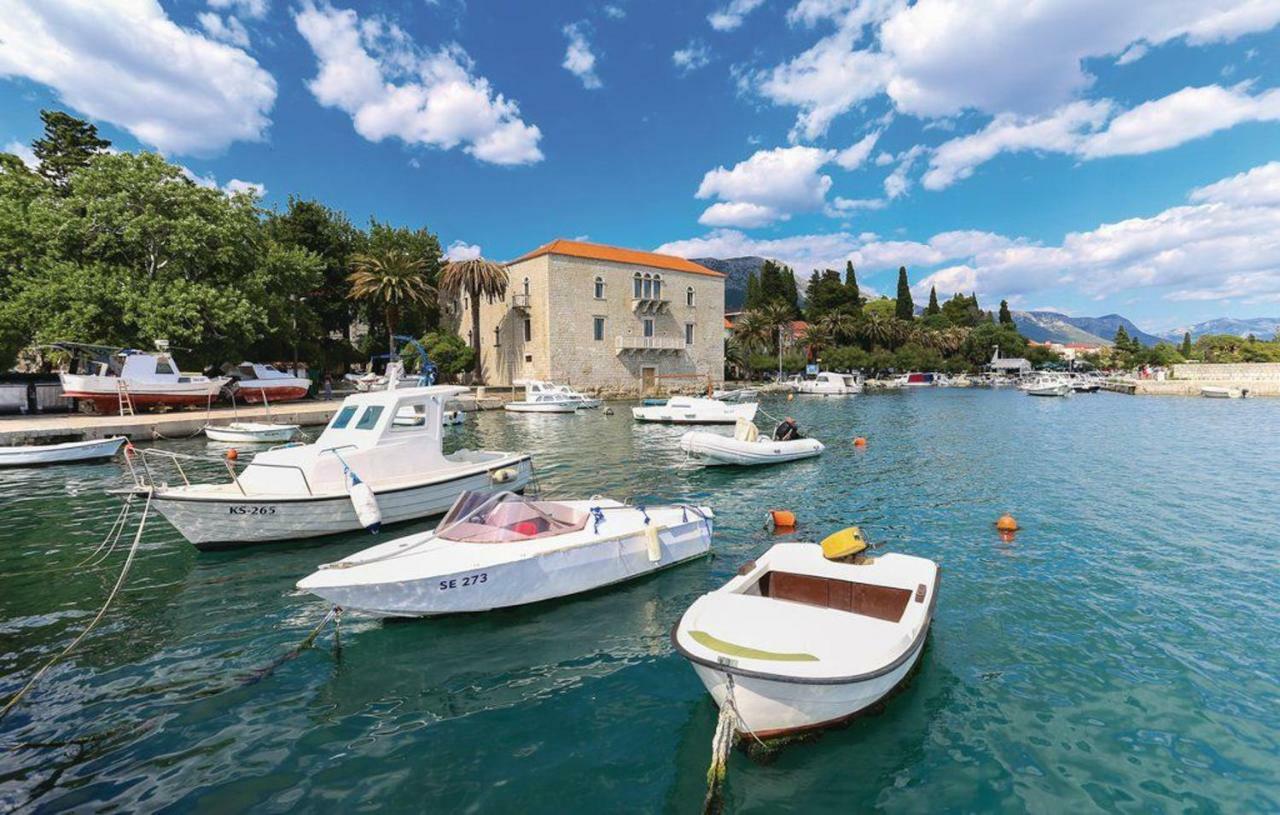 Apartment Stari Dvor Kaštela Buitenkant foto